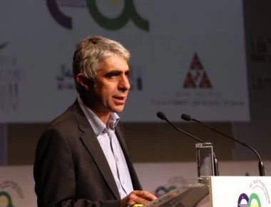 «Τον Οκτώβριο θα πρέπει να ανοίξει και να κλείσει το θέμα των συντάξεων» τόνισε ο Γιώργος Τσίπρας